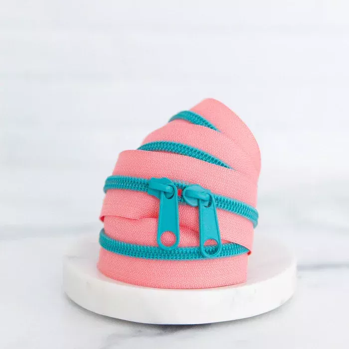 30" Zipper Flamingo SSCZ44 Stitch Supply