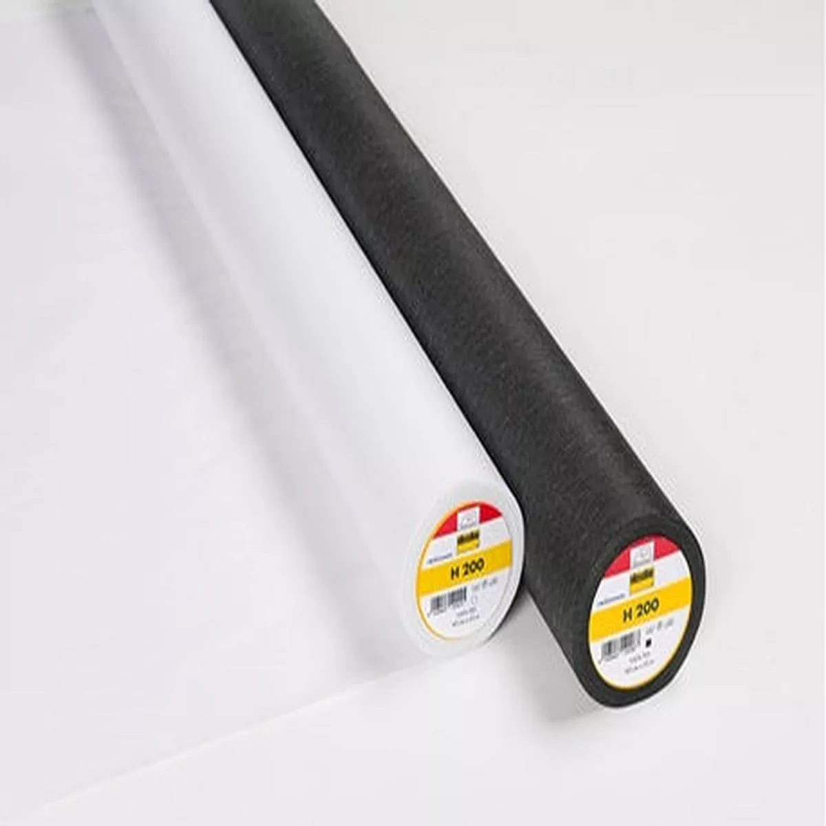 interfacing-vlieseline-h200-woven-iron-on-available-in-black-white-price-per-met Interfacing Vlieseline H200 woven iron-on – available in black and white (price per meter)