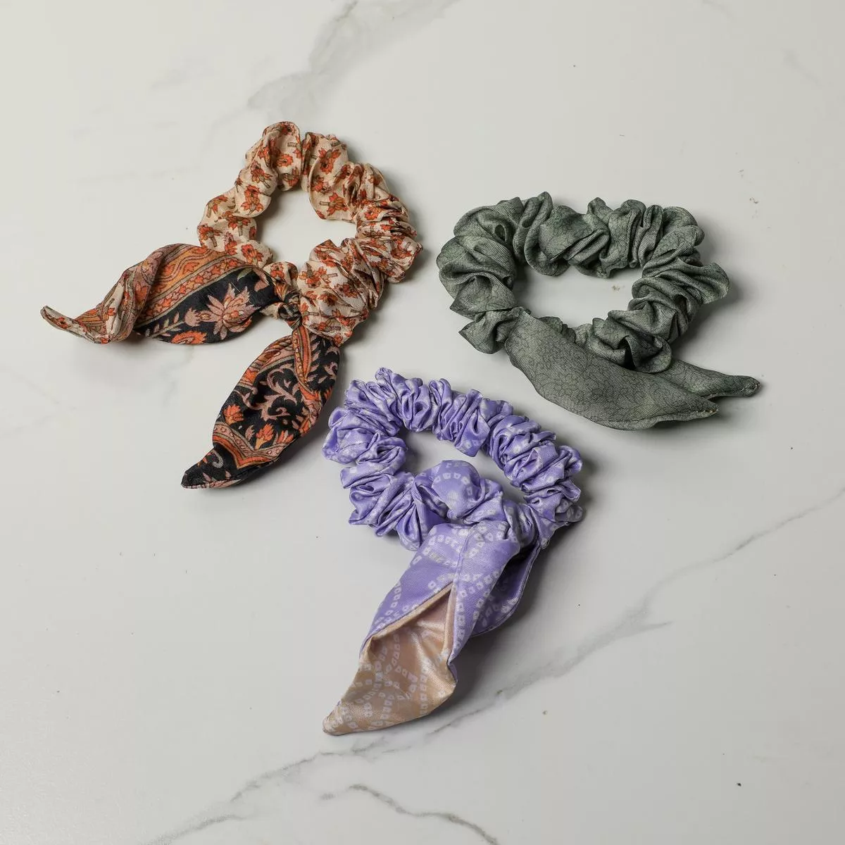 vintage-sari-bow-scrunchies Vintage Sari Bow Scrunchies